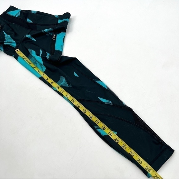 LULULEMON Woman's Two-Tone Blue Geometric Print Low Rise Active Leggings Size 4 - Picture 11 of 13